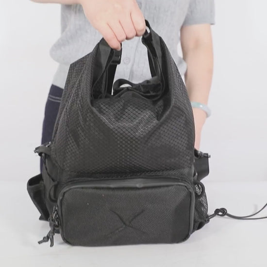 Product video of the CRACX Ascend bouldering chalk bucket: magnetic roll-top, brush loops, mesh pockets and the belt and shoulder carry modes